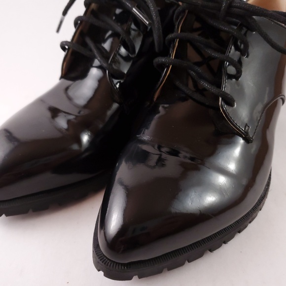 Nine West Black Patent Leather Oxfords - Picture 2 of 7